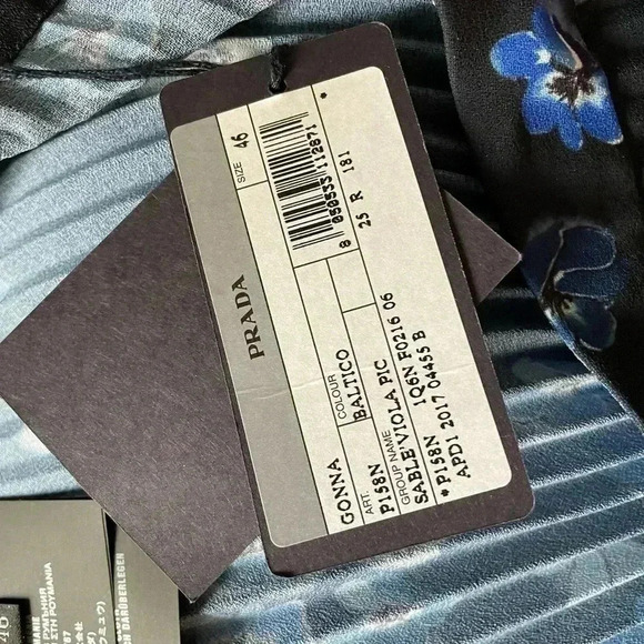 Prada pleated floral skirt sz 46 - Picture 6 of 7